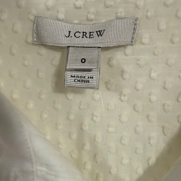 J. Crew Cream Swiss Dot White Tuxedo Style Placket LS Blouse‎ Size 0 NWT - Picture 2 of 8